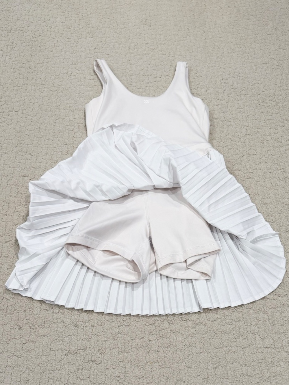 All In Motion Pleated Tennis Dress Size Small - Picture 9 of 13